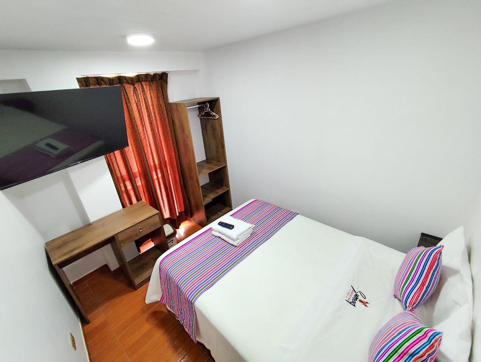 Golden Paris Hotel "Descuentos Junio" Ayacucho Kültér fotó