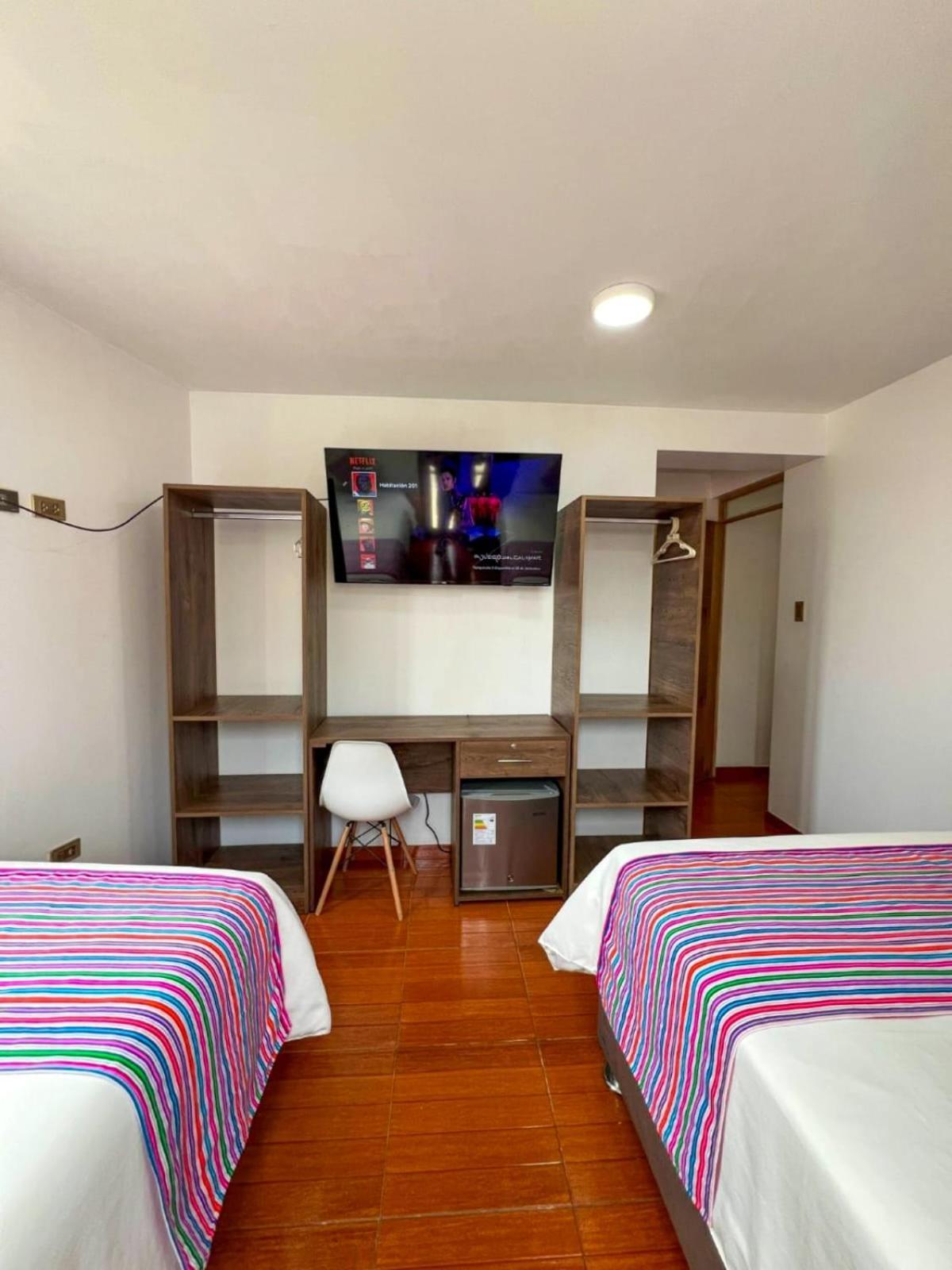 Golden Paris Hotel "Descuentos Junio" Ayacucho Kültér fotó